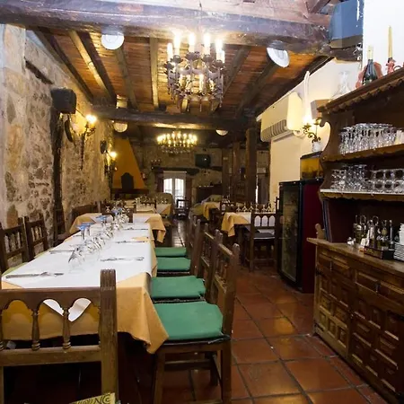 Meson Casa De Guzman