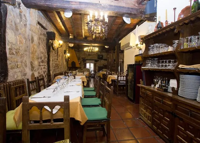 Meson Casa De Guzman