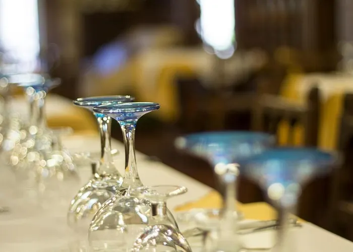 Meson Casa De Guzman 2*